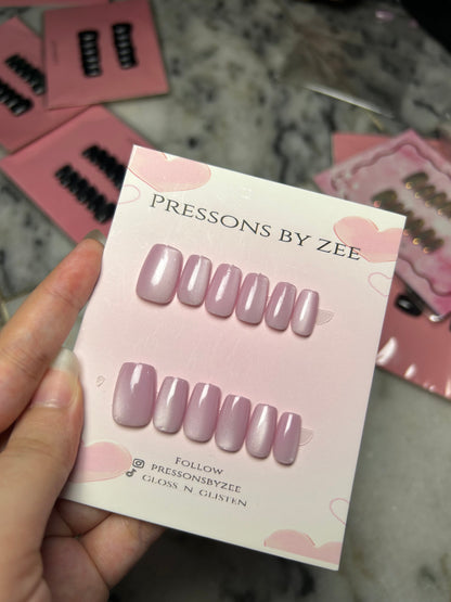 Soft lavender velvet cateye pressons