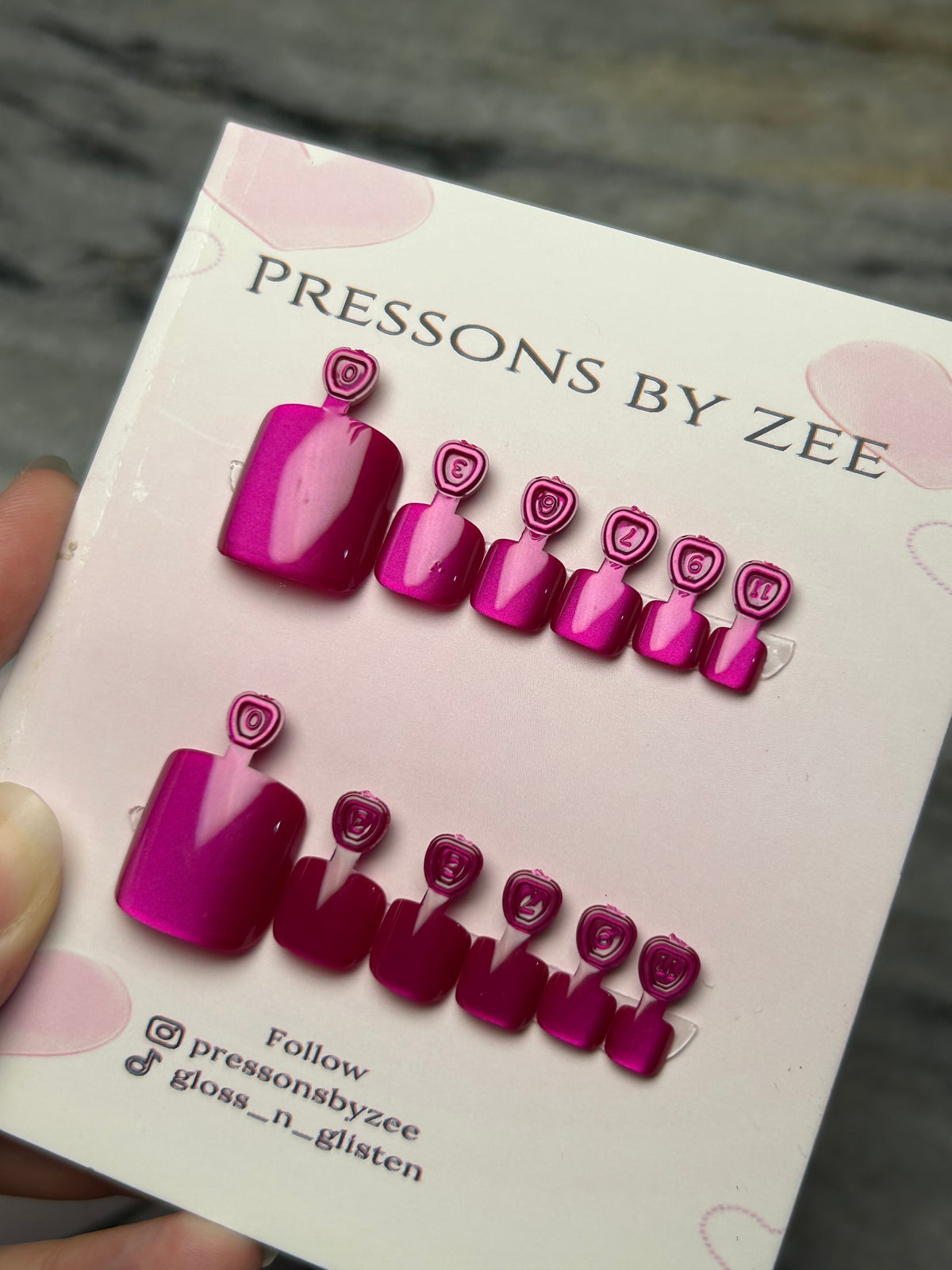 Shocking pink toe cateye pressons