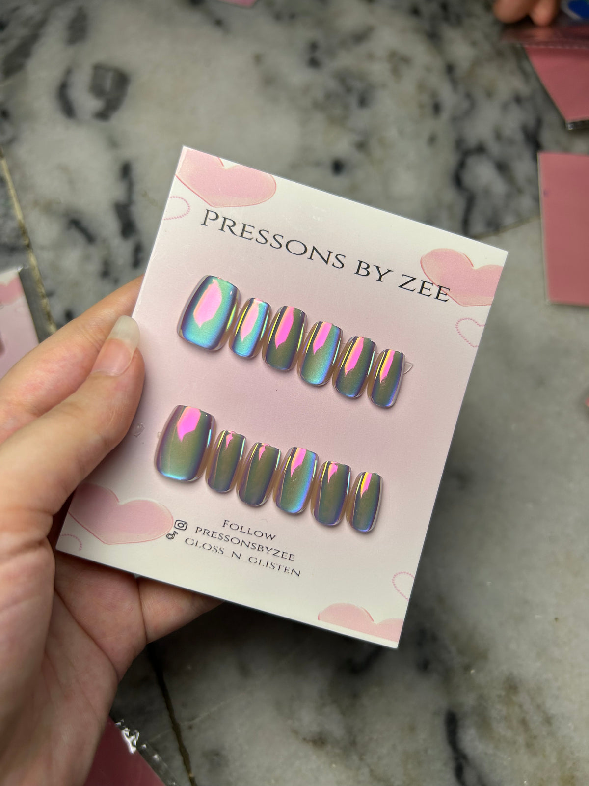 Iridescent mermaid cateye pressons